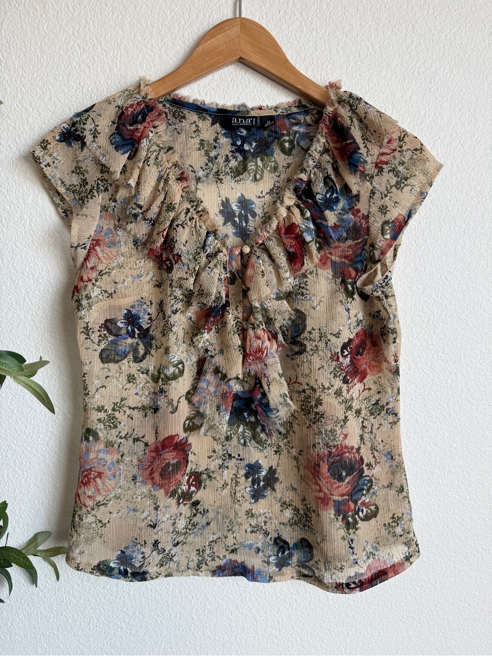 a.n.a Floral Ruffle Front Blouse Feminine Cottagecore Boho Women’s Size Small